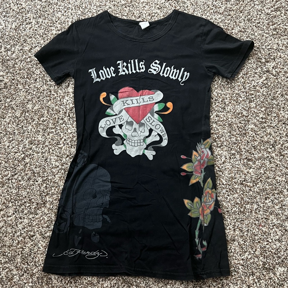 Ed Hardy Black Graphic Women’s LARGE Tee Vintage 2008 Floral Heart Flower
